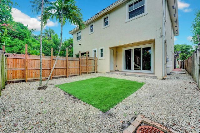 1216 NW 2nd Avenue, Fort Lauderdale, FL 33311