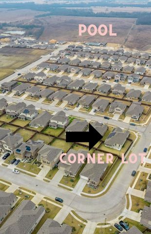 2632 Wesley Avenue, Aubrey, TX 76227