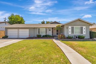 260 E Banbury Dr, Stockton, CA 95207