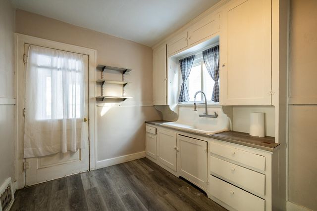 7532 Jefferson Avenue, Hammond, IN 46324