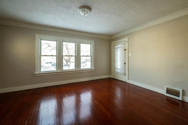 7532 Jefferson Avenue, Hammond, IN 46324