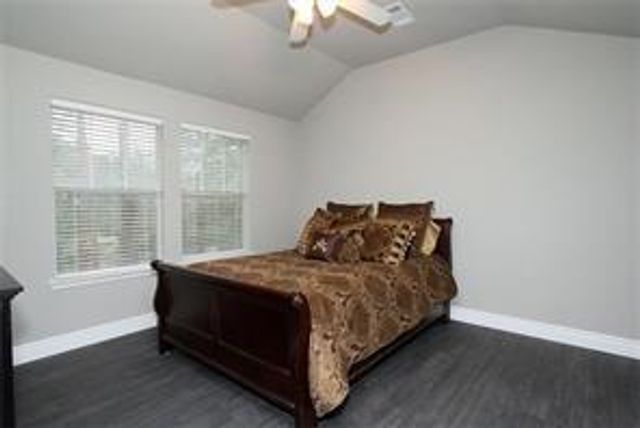 63 Woodlily Place, The Woodlands, TX 77382