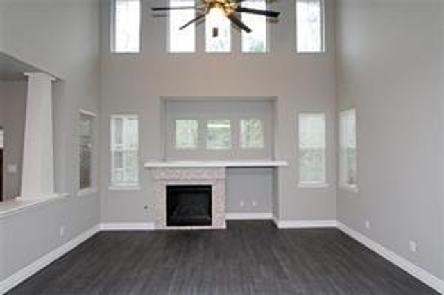 63 Woodlily Place, The Woodlands, TX 77382