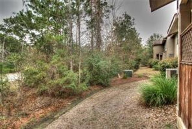 63 Woodlily Place, The Woodlands, TX 77382