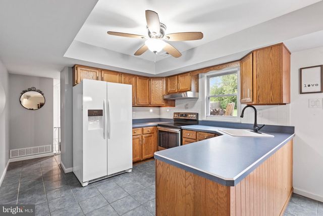 1549 HARTSVILLE CIR, Warminster, PA 18974