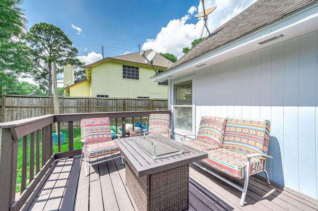 17327 Harmony Hill Drive, Spring, TX 77379