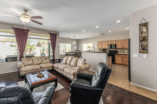 3100 E MORENCI Road, San Tan Valley, AZ 85143