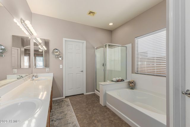 3100 E MORENCI Road, San Tan Valley, AZ 85143