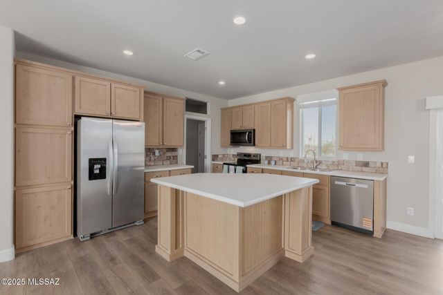 34412 E Amber Sunrise Drive, Marana, AZ 85658