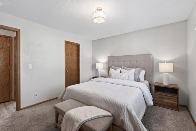 3054 Wilder Street N, Roseville, MN 55113