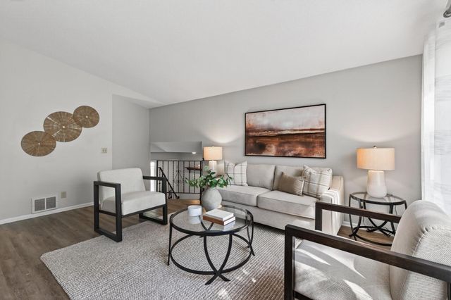 3054 Wilder Street N, Roseville, MN 55113