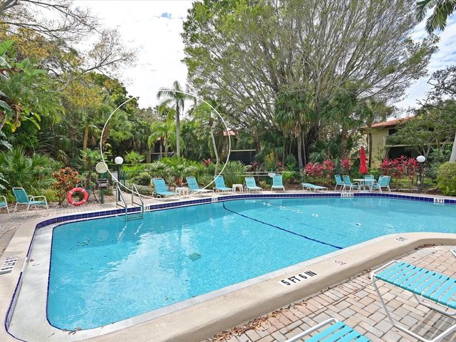 3904 MOURNING DOVE DRIVE 225, Bradenton, FL 34210