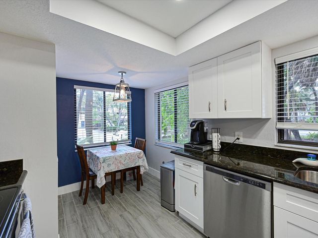 3904 MOURNING DOVE DRIVE 225, Bradenton, FL 34210