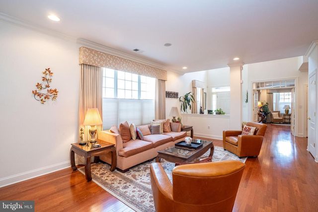 380 DAISY CT, Monroe Township, NJ 08831