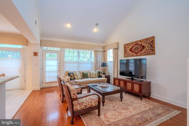 380 DAISY CT, Monroe Township, NJ 08831