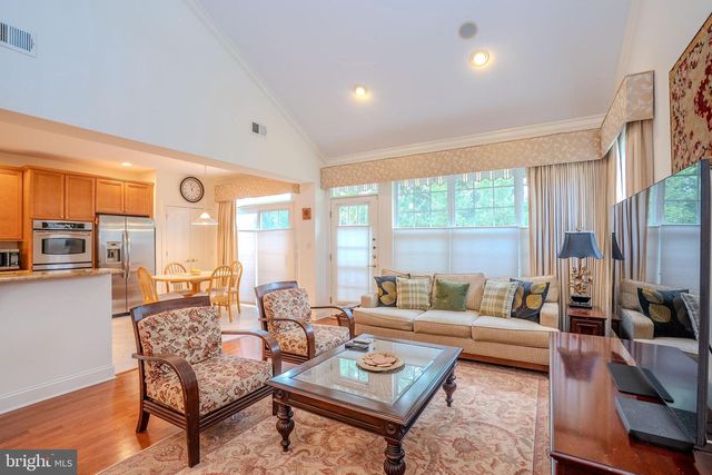 380 DAISY CT, Monroe Township, NJ 08831