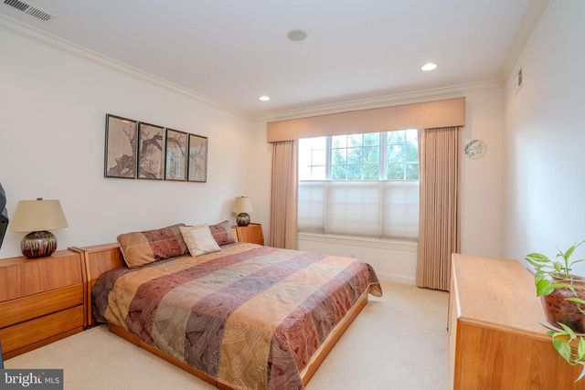 380 DAISY CT, Monroe Township, NJ 08831