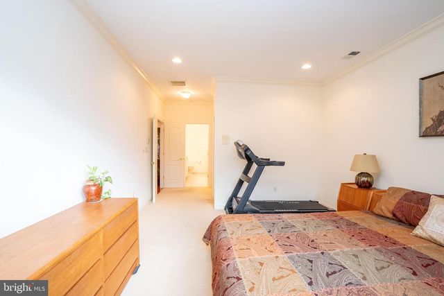 380 DAISY CT, Monroe Township, NJ 08831