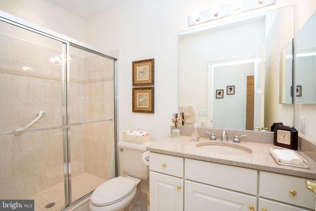 380 DAISY CT, Monroe Township, NJ 08831