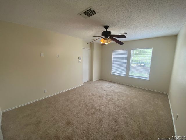 8802 Bridgefield, San Antonio, TX 78240