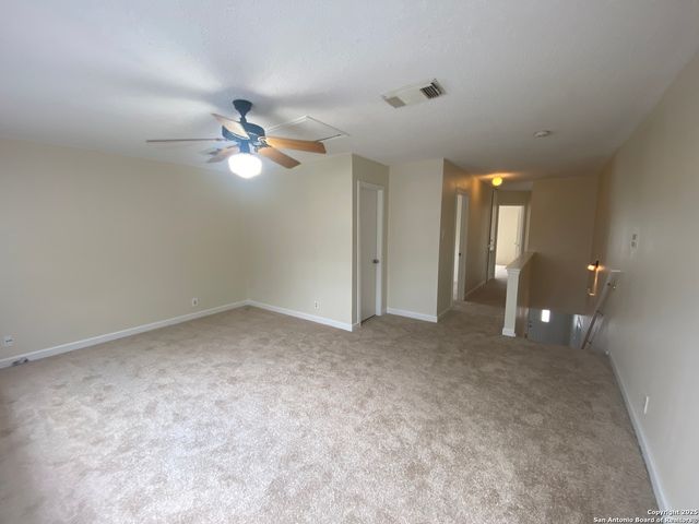 8802 Bridgefield, San Antonio, TX 78240