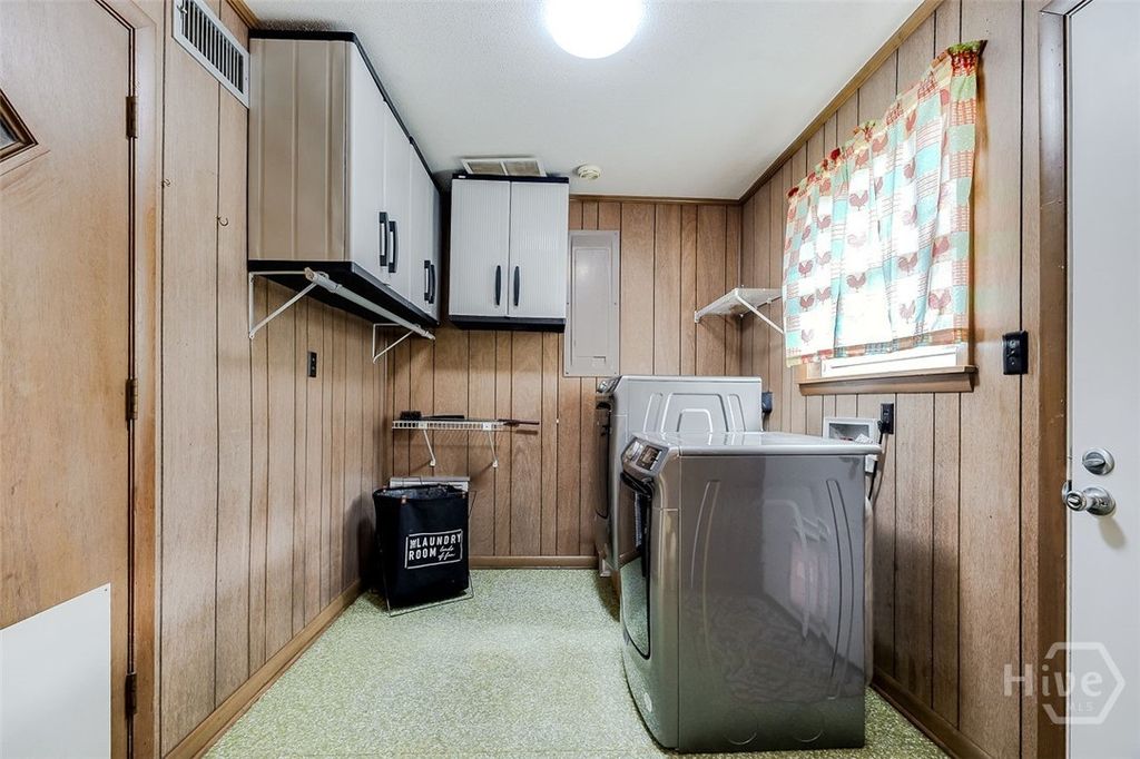 Image 34 of property listing at 581 Blue Jay Road, Rincon, GA 31326