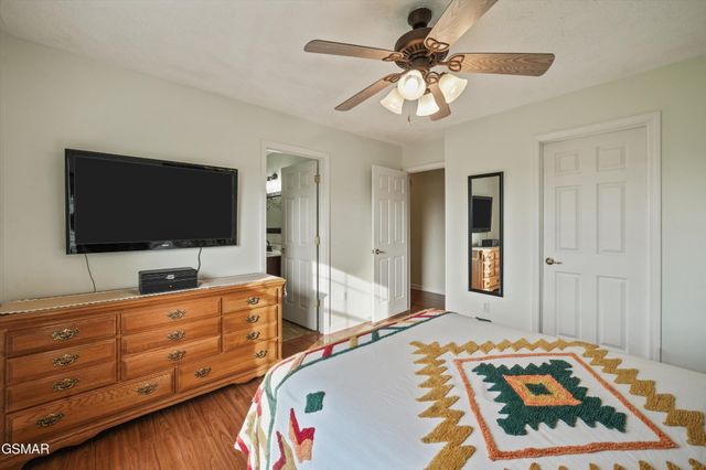 2064 Kerr Road, Sevierville, TN 37876