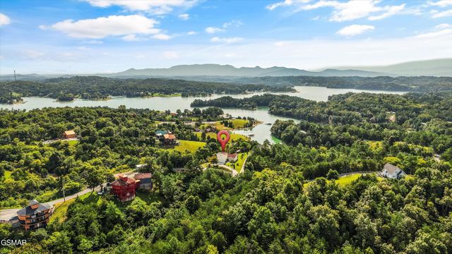 2064 Kerr Road, Sevierville, TN 37876