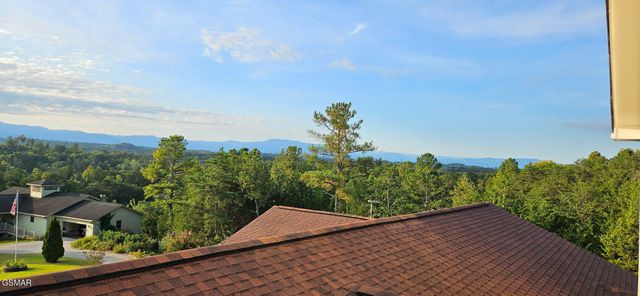 2064 Kerr Road, Sevierville, TN 37876