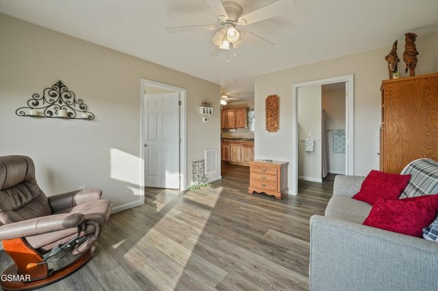2064 Kerr Road, Sevierville, TN 37876