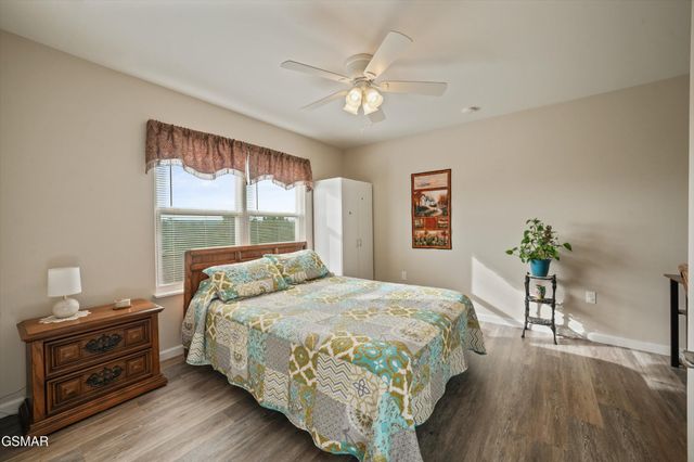 2064 Kerr Road, Sevierville, TN 37876