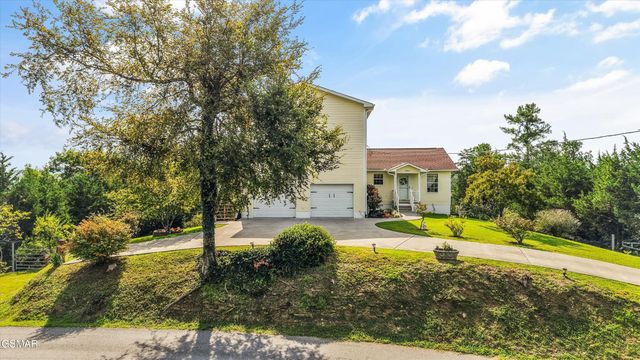 2064 Kerr Road, Sevierville, TN 37876
