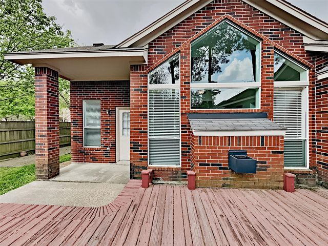 19727 Water Point Trail, Humble, TX 77346