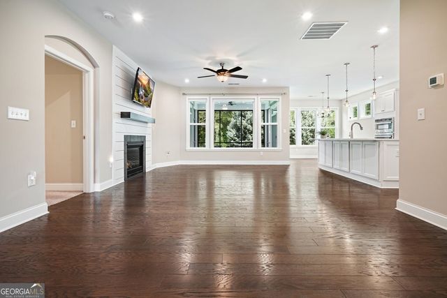 209 Aspen Way, Dallas, GA 30157