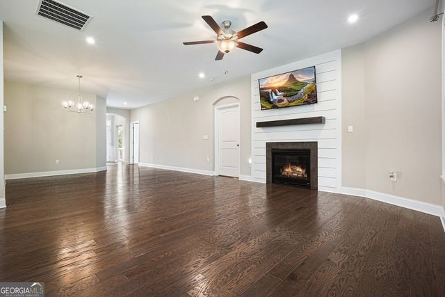 209 Aspen Way, Dallas, GA 30157