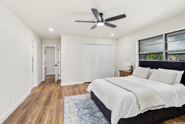 742 Winfield Cir, Windcrest, TX 78239