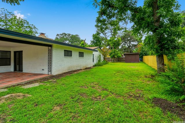 742 Winfield Cir, Windcrest, TX 78239