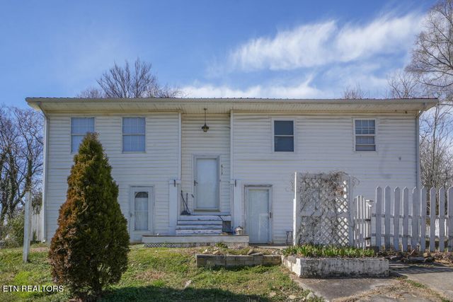 613 Black Forest Drive, Maryville, TN 37801