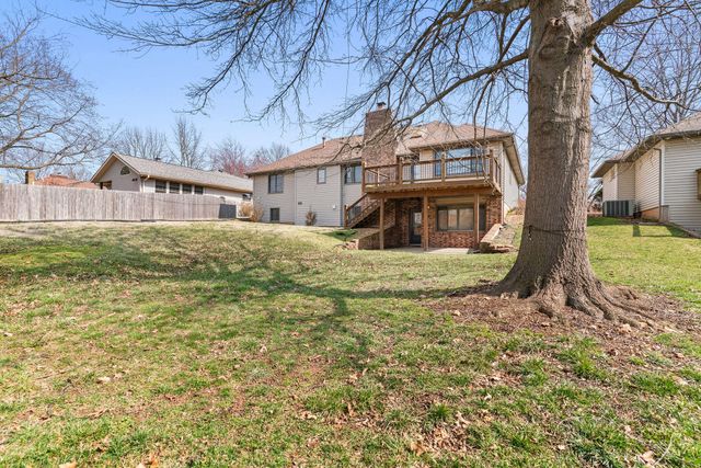 3443 S Bellhurst Avenue, Springfield, MO 65804