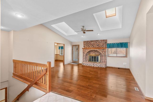 3443 S Bellhurst Avenue, Springfield, MO 65804