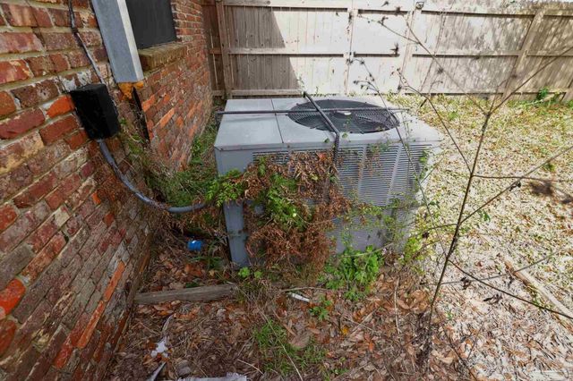 4531 Hale St, Pensacola, FL 32506