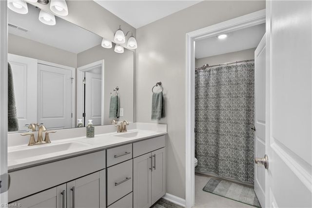 4225 Toucan Trail, High Point, NC 27265
