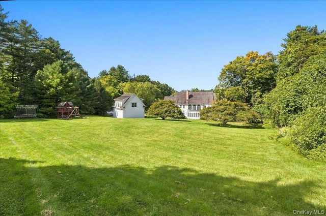 382 Pine Brook Road, Bedford, NY 10506