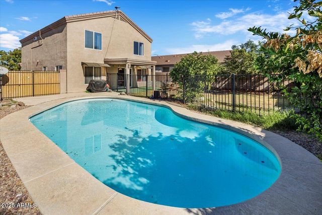 11331 W MCCASLIN ROSE Lane, Surprise, AZ 85378