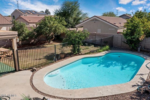 11331 W MCCASLIN ROSE Lane, Surprise, AZ 85378