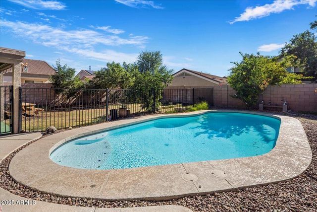 11331 W MCCASLIN ROSE Lane, Surprise, AZ 85378