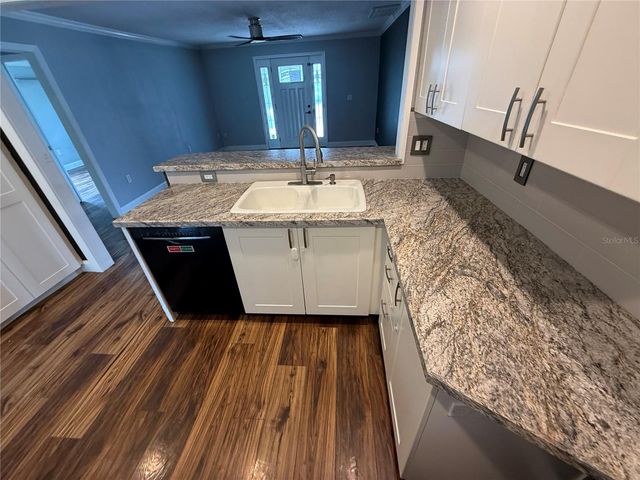 2722 9TH AVENUE W, Bradenton, FL 34205