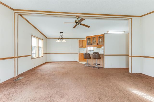 109 Cadgewith, Lansing, MI 48906