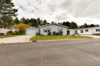 109 Cadgewith, Lansing, MI 48906