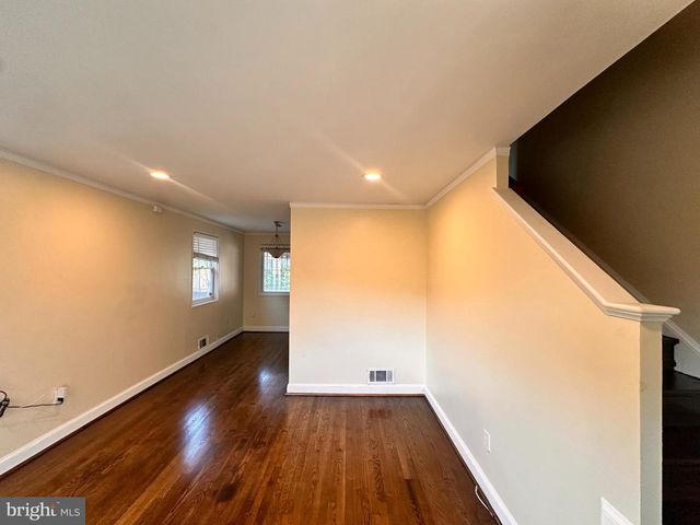 4227 H ST SE, Washington, DC 20019